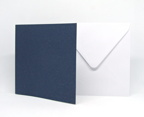 Quadratische Karten in dunkelblau glitzernd mit Umschlag